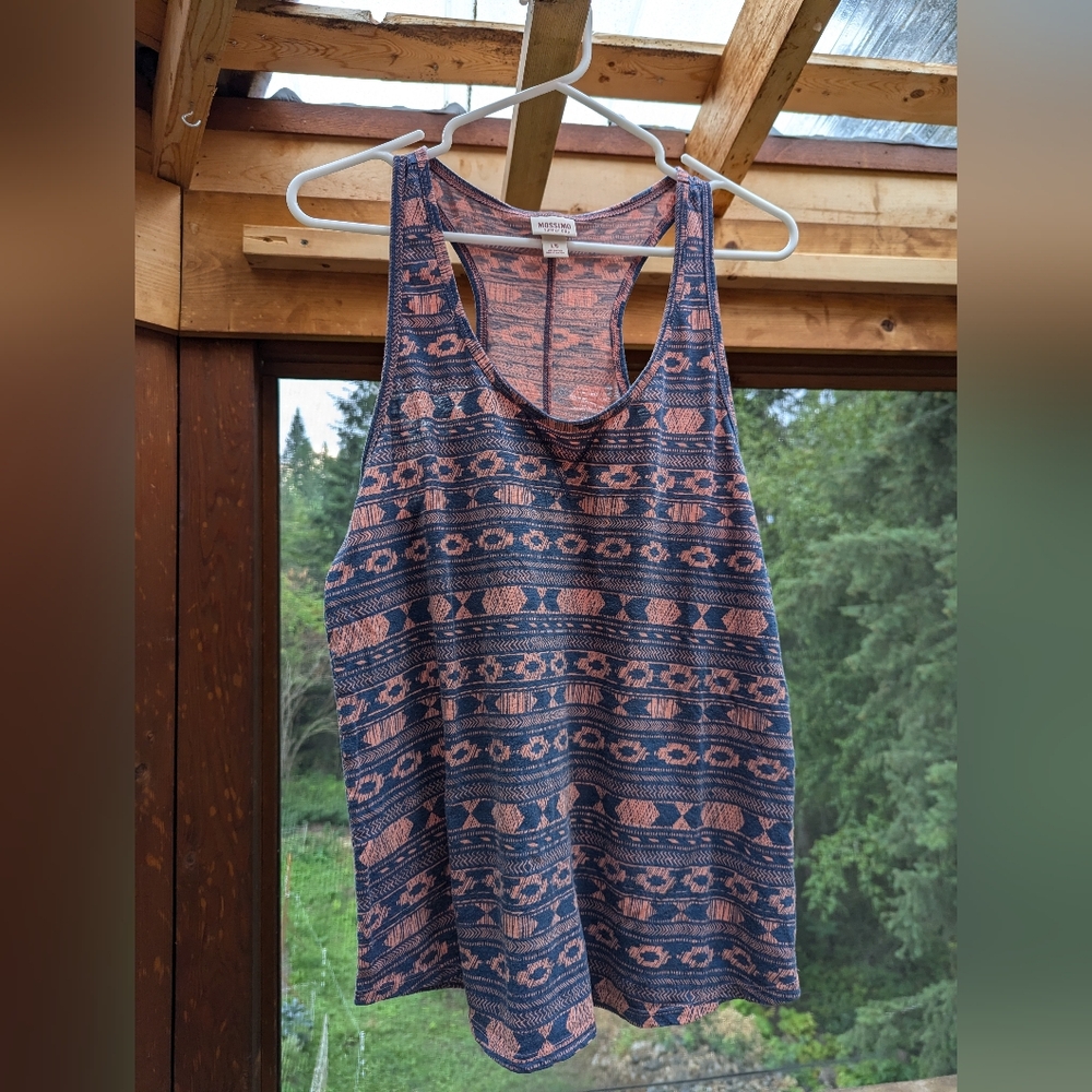 Tank top with Aztec pattern